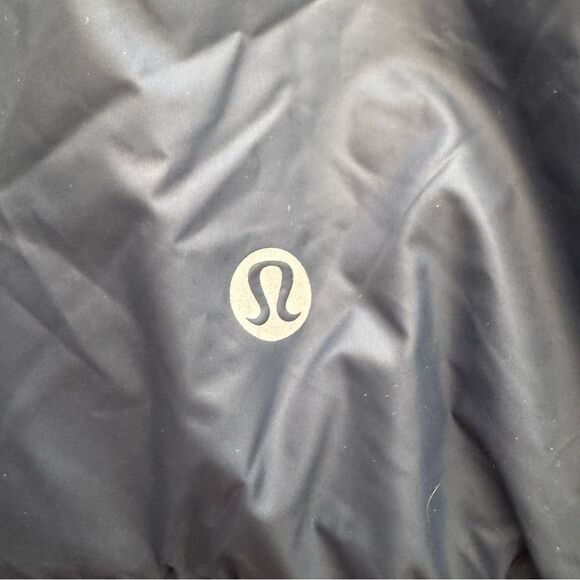 Lululemon gather and go crop nylon navy blue zip jacket size 4 - Picture 6 of 6